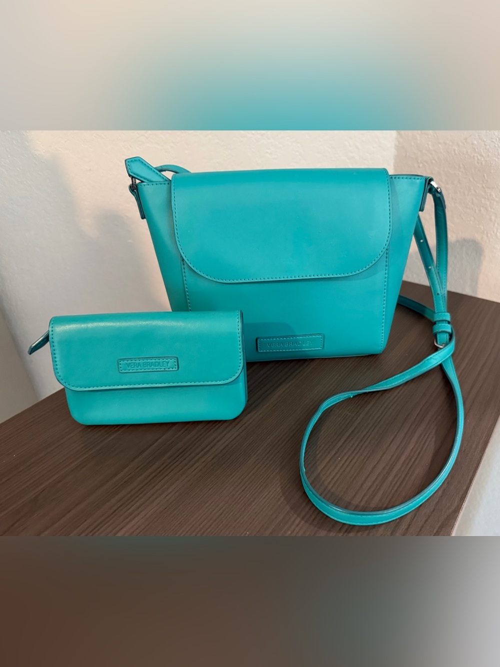 EUC Vera Bradley Teal Faux Leather Magnetic Flap Crossbody Bag & Wallet Set.